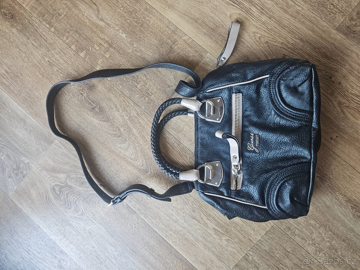 Kabelka Guess různé druhy - 16