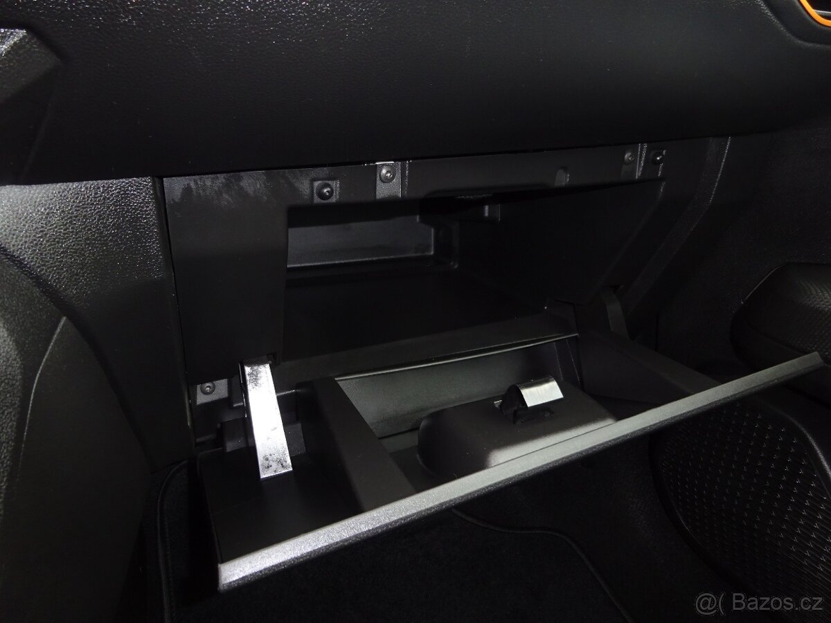 Dacia Sandero 1,0 originál LPG, GARANCE KM - 16