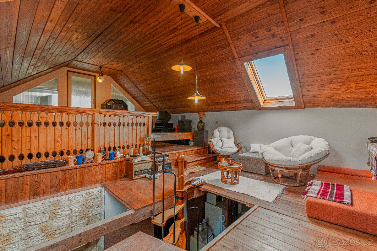 Prodám samostatně stojící chalupu - 16