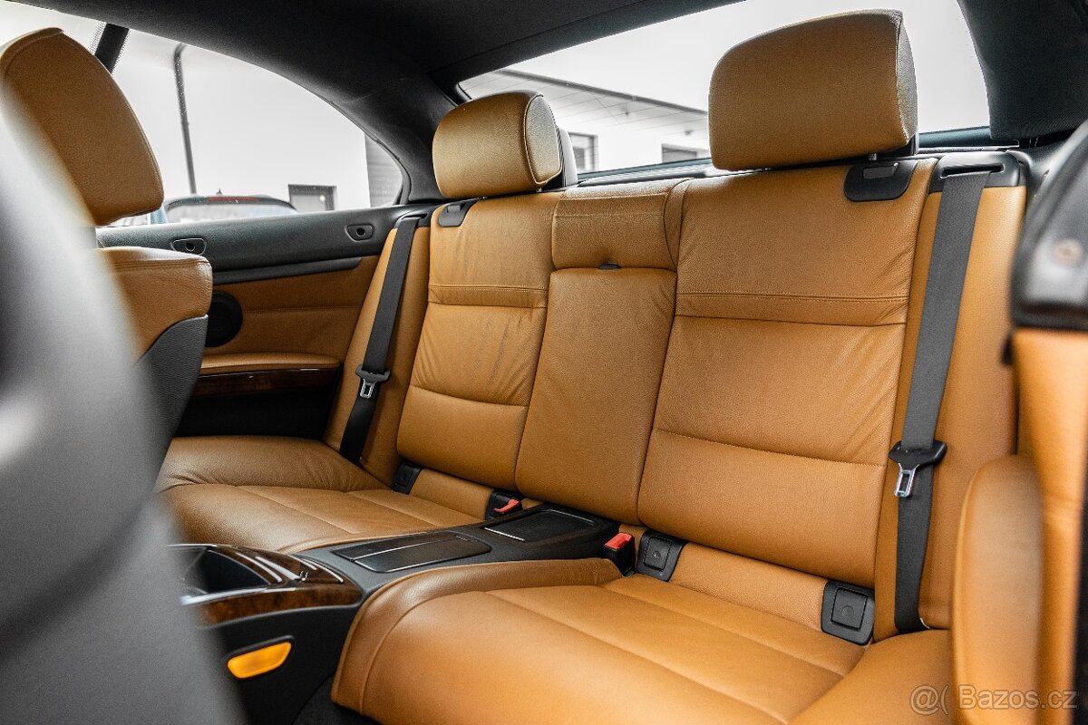 BMW Rad 3 335 i - 16