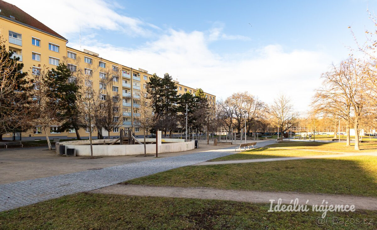 Pronájem bytu 2+kk, Sokolovská, Libeň, 20900 Kč/měs, 51 m2 - 16