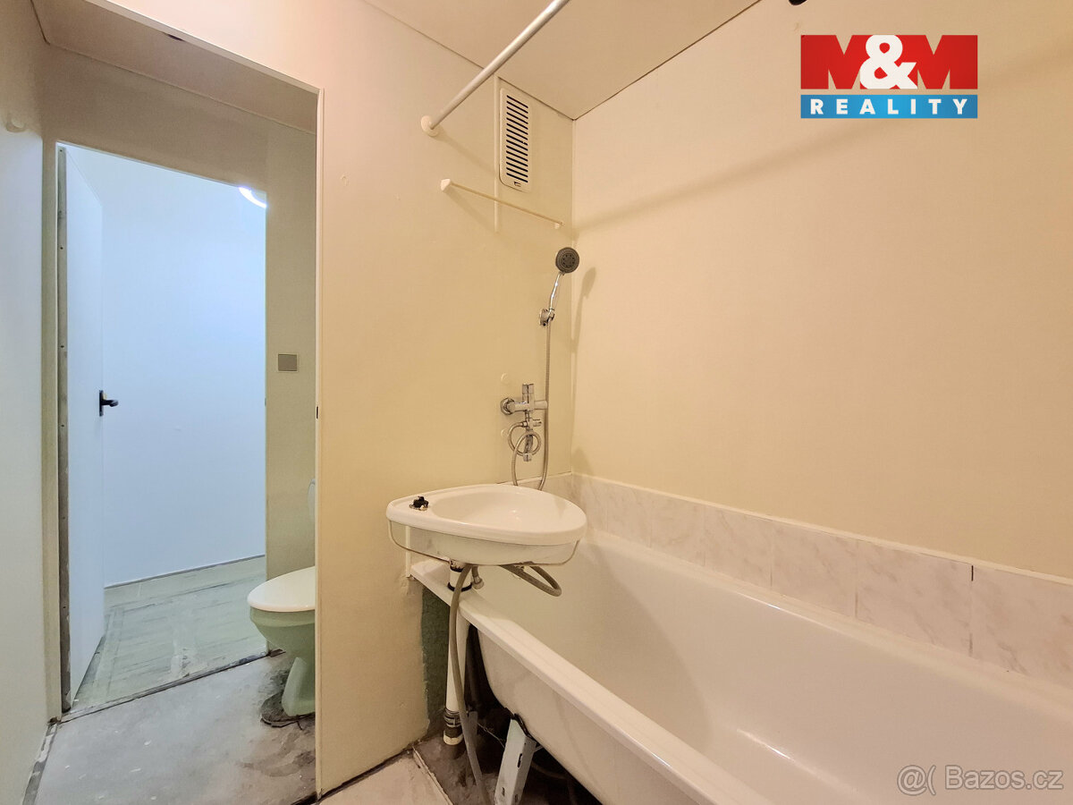 Prodej bytu 3+1, 65 m², Chodov, ul. Smetanova - 16