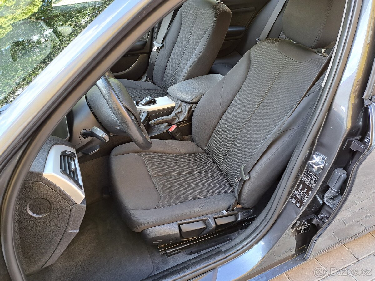 BMW 116i 100kW Digi Klima Výhřev Sedadel Parkovací Senzory - 16