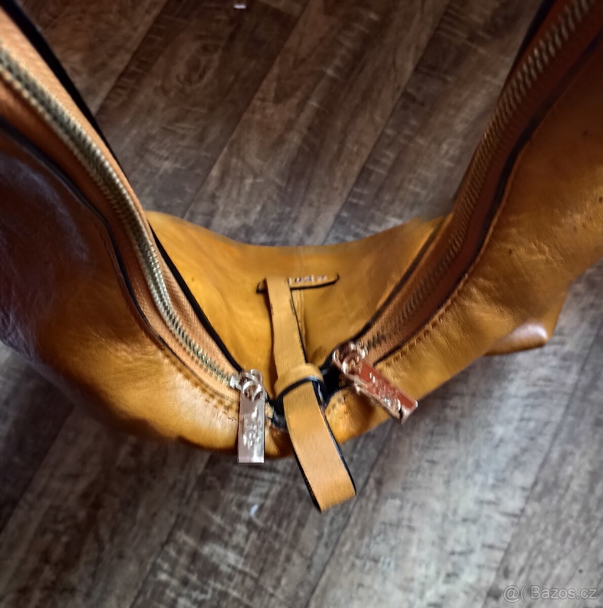 Dámské kabelky - 16