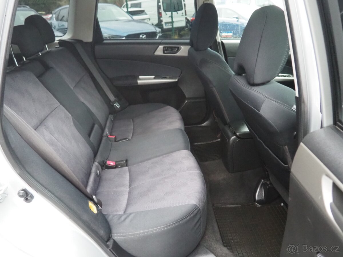 2009 Subaru Forester 2.0i, 4x4 - 16