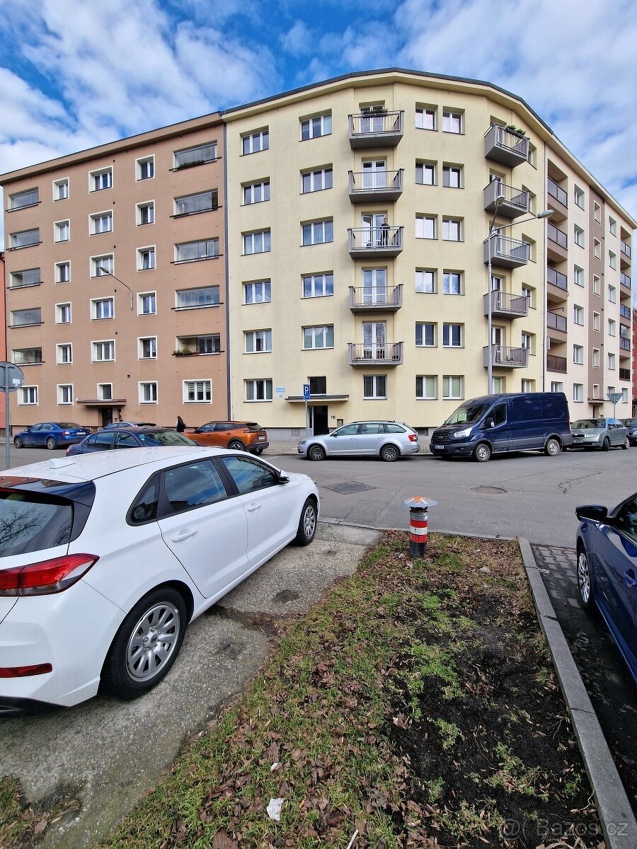 Pronájem 1+1 Ostrava centrum, Jindřichova ulice - 16