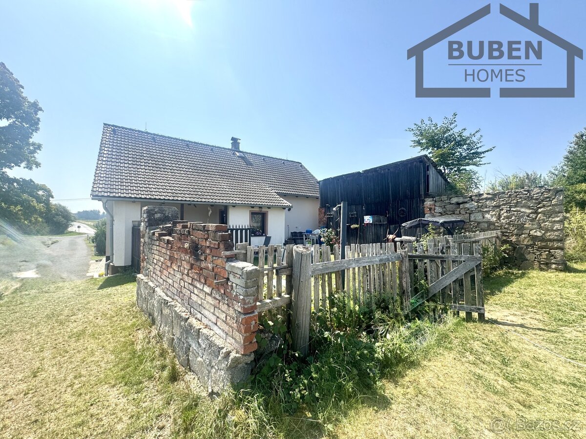 RD 4+kk po rekonstrukci se stodolou, bazénem a zahradou 757 - 16