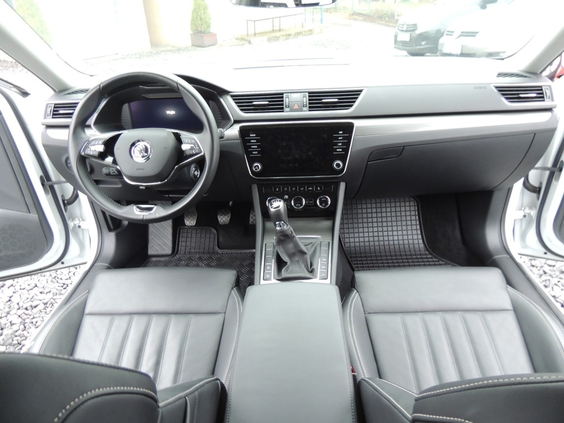 Škoda Superb Combi 2.0TDi,110kw,Style,2022,Webasto,1maj,-21% - 16