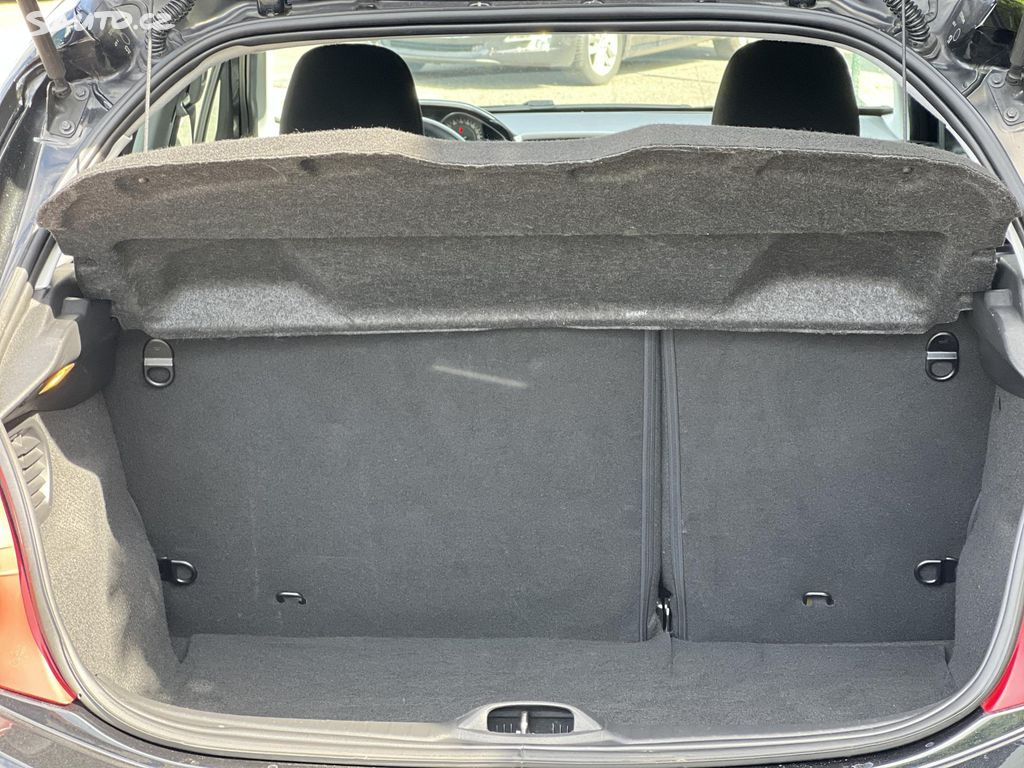 🚗 Peugeot 208 1.2i KLIMA 2015 PANORAMA TEMPOMAT - 16