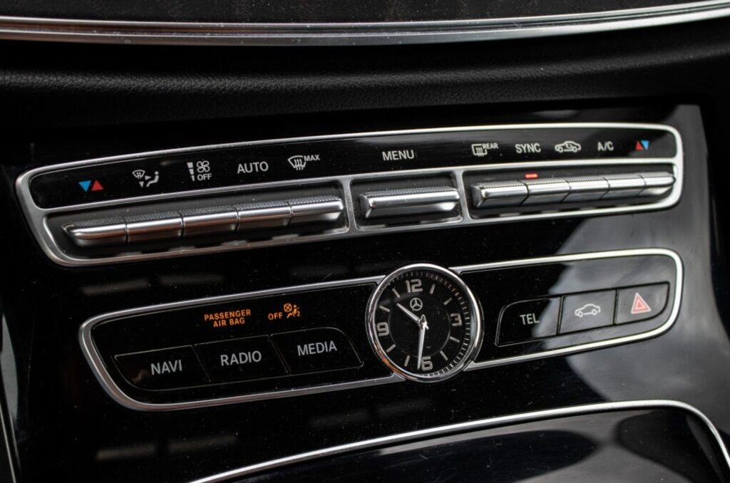 Mercedes-Benz E 350 d 4MATIC, 190kw (2017) - 16