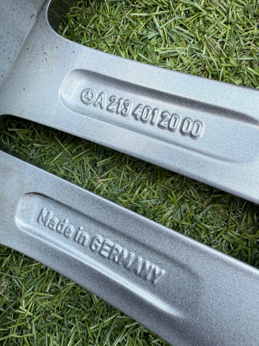 Mercedes E-CLASS W213 - ORIGINÁLNÍ AMG ZIMNÍ SADA - 16