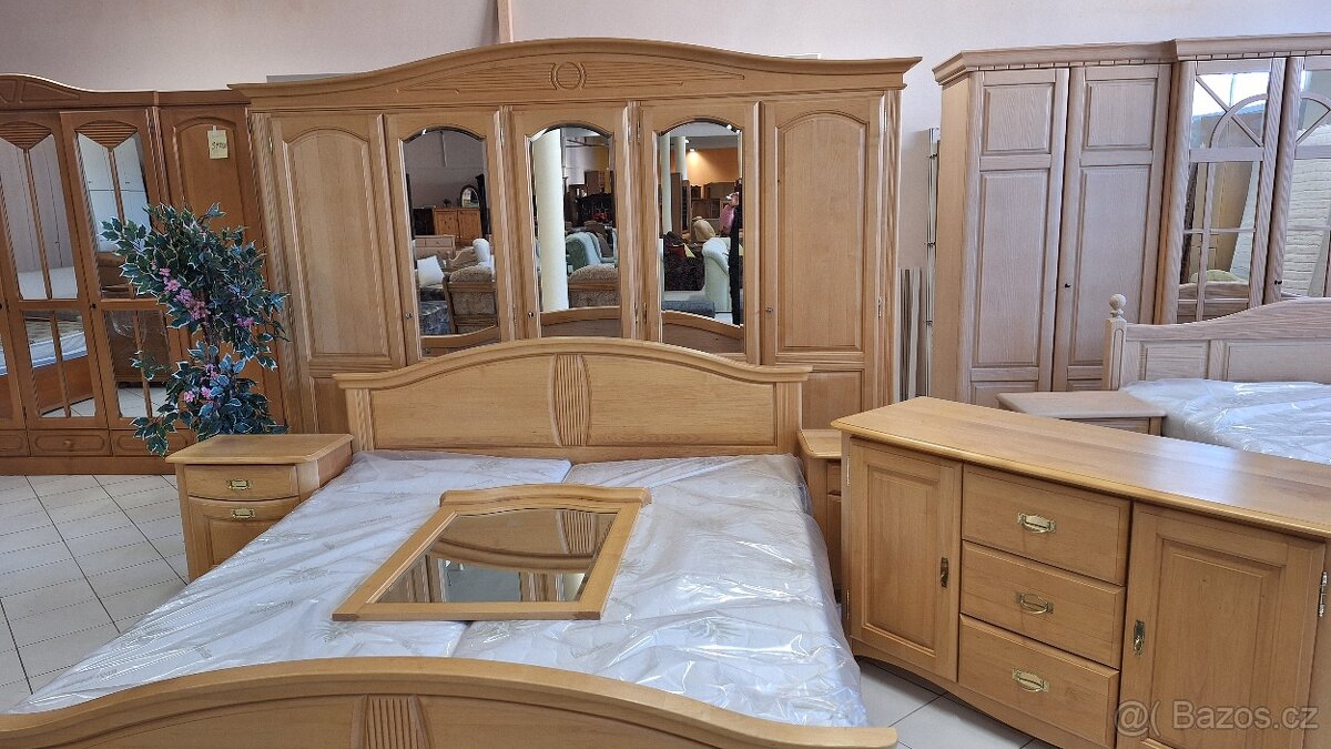 Masivní kompletní ložnice - 16