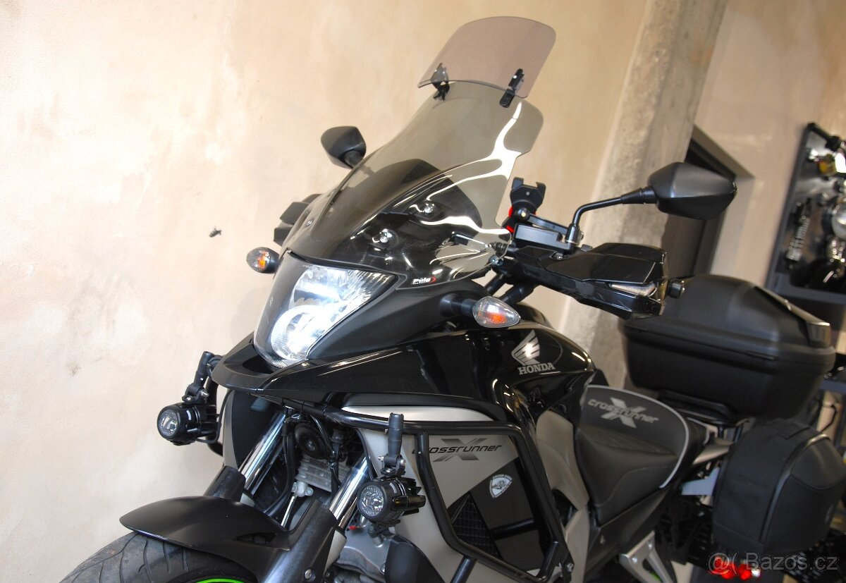 Honda VFR 800 X Crossrunner - VÝPRODEJ, hezký stav - 16