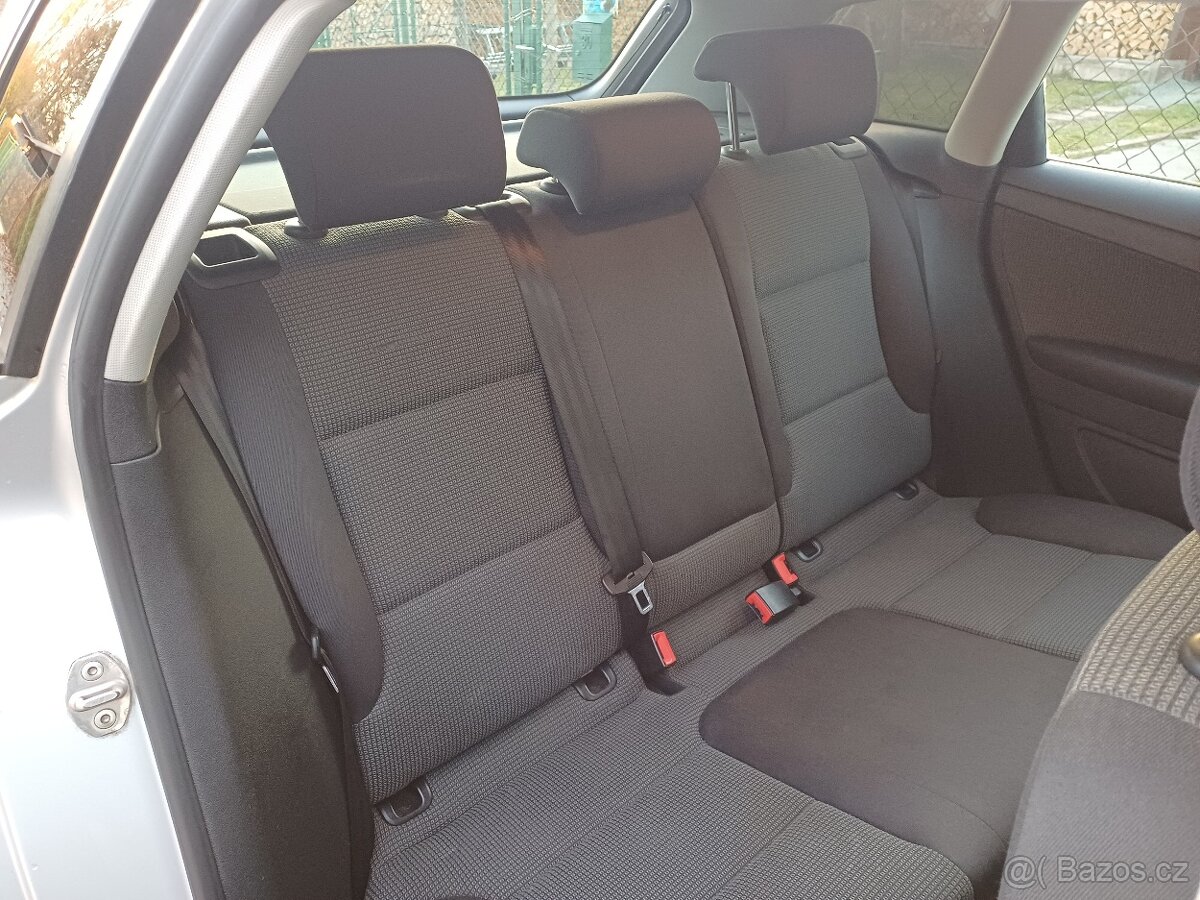 Krásná Audi A3 1.6 MPI 138345km Tempomat - 16