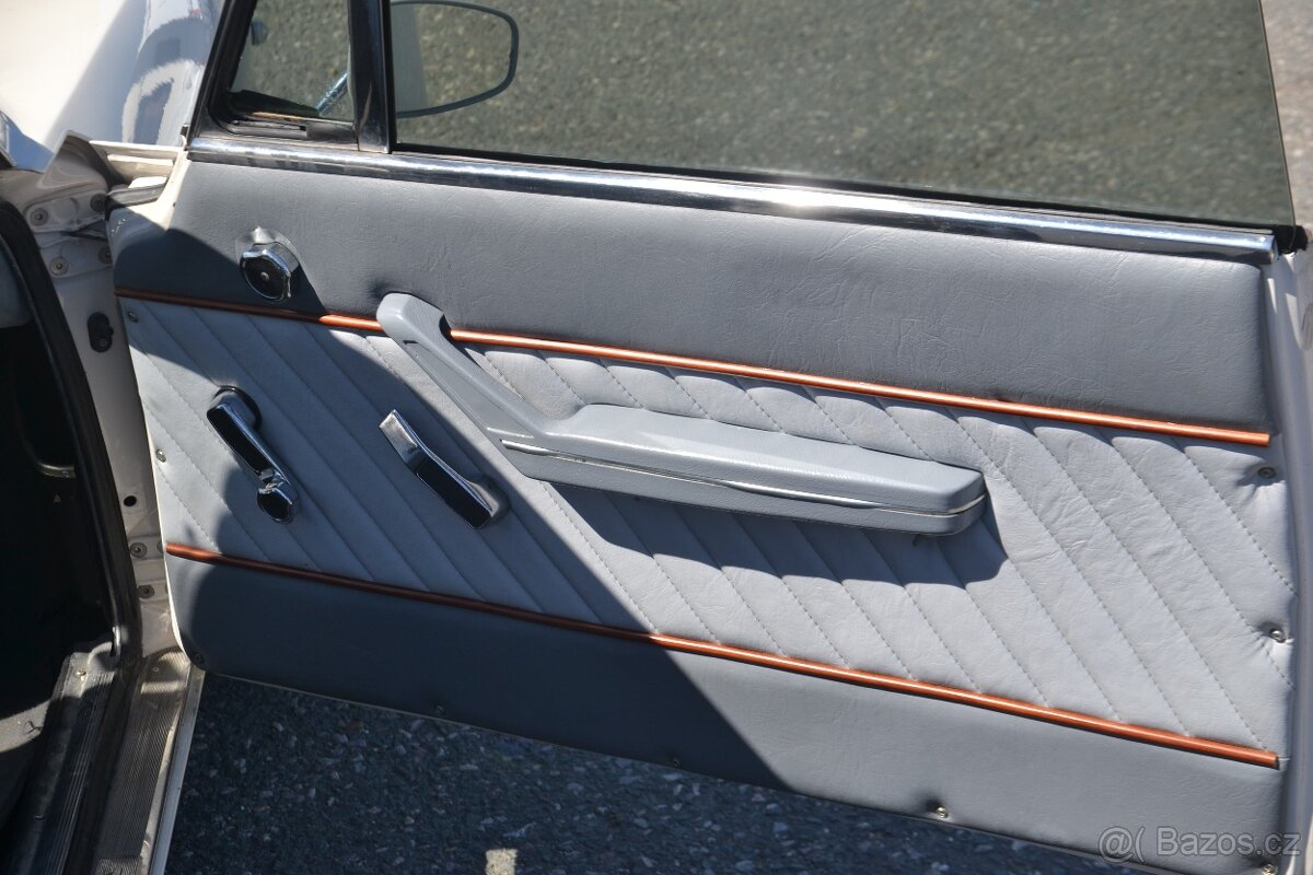 Alfa Romeo GT Junior 1600 GT coupe - 16