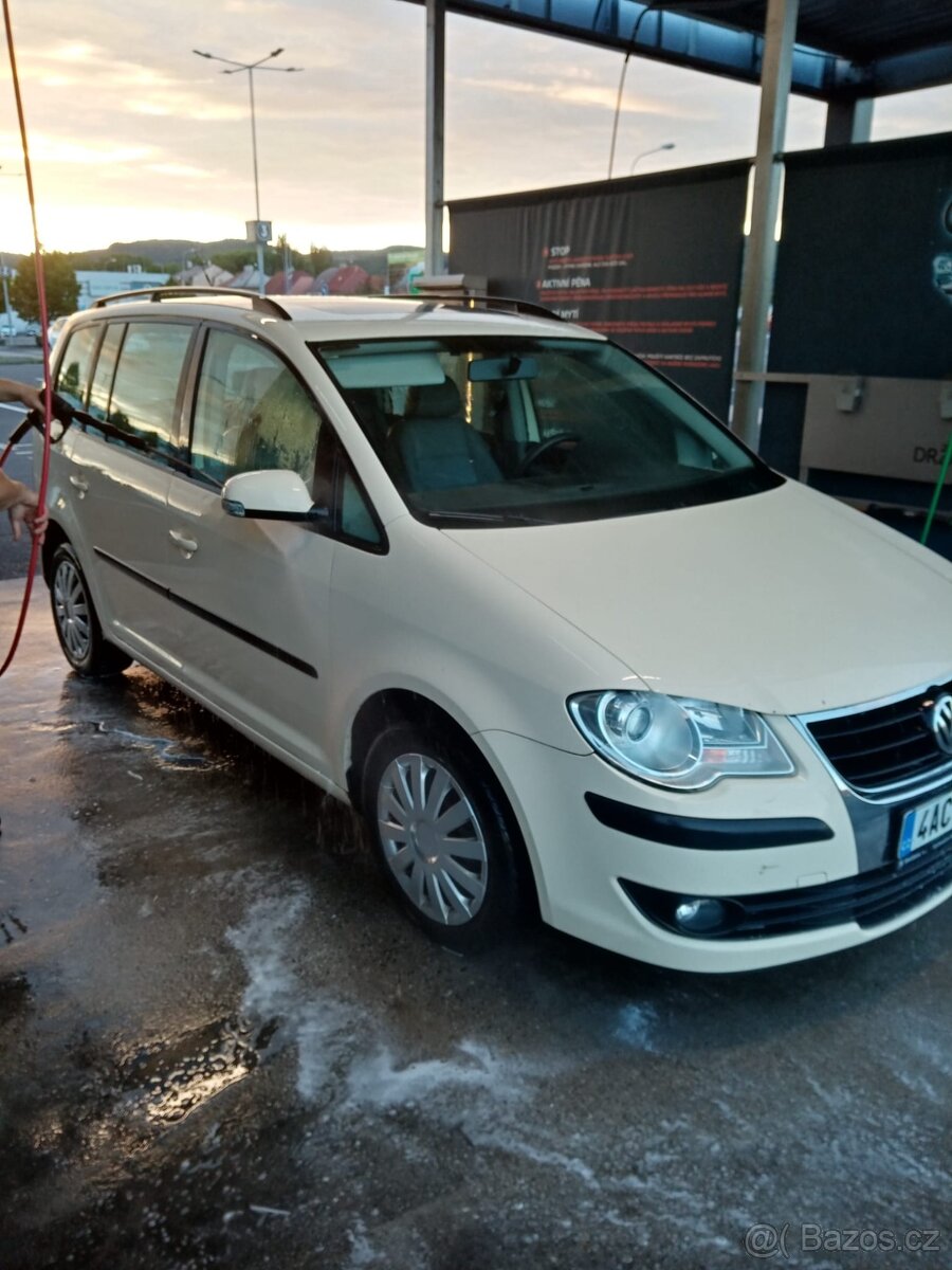 VW Touran 2.0i cng vw r.v. 2008 STK do 2027 - 16