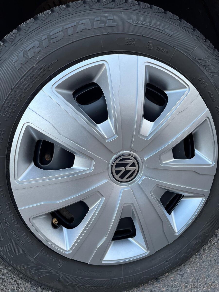 Polo Cross 1.4 16V NOVÁ STK KLIMA 2 X KOLA TAŽNÉ ZAŘÍZENÍ - 16