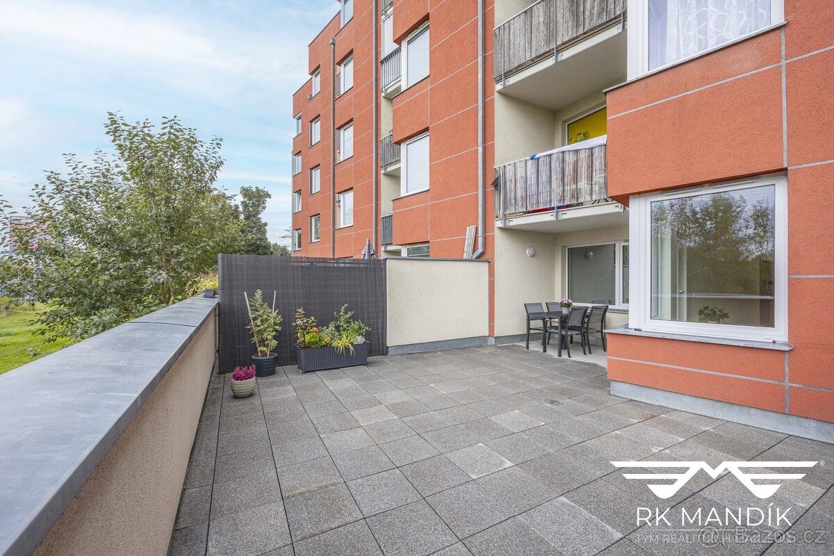 Pronájem bytu 2+kk 53 m², Praha - Prosek, ev.č. 711 - 16