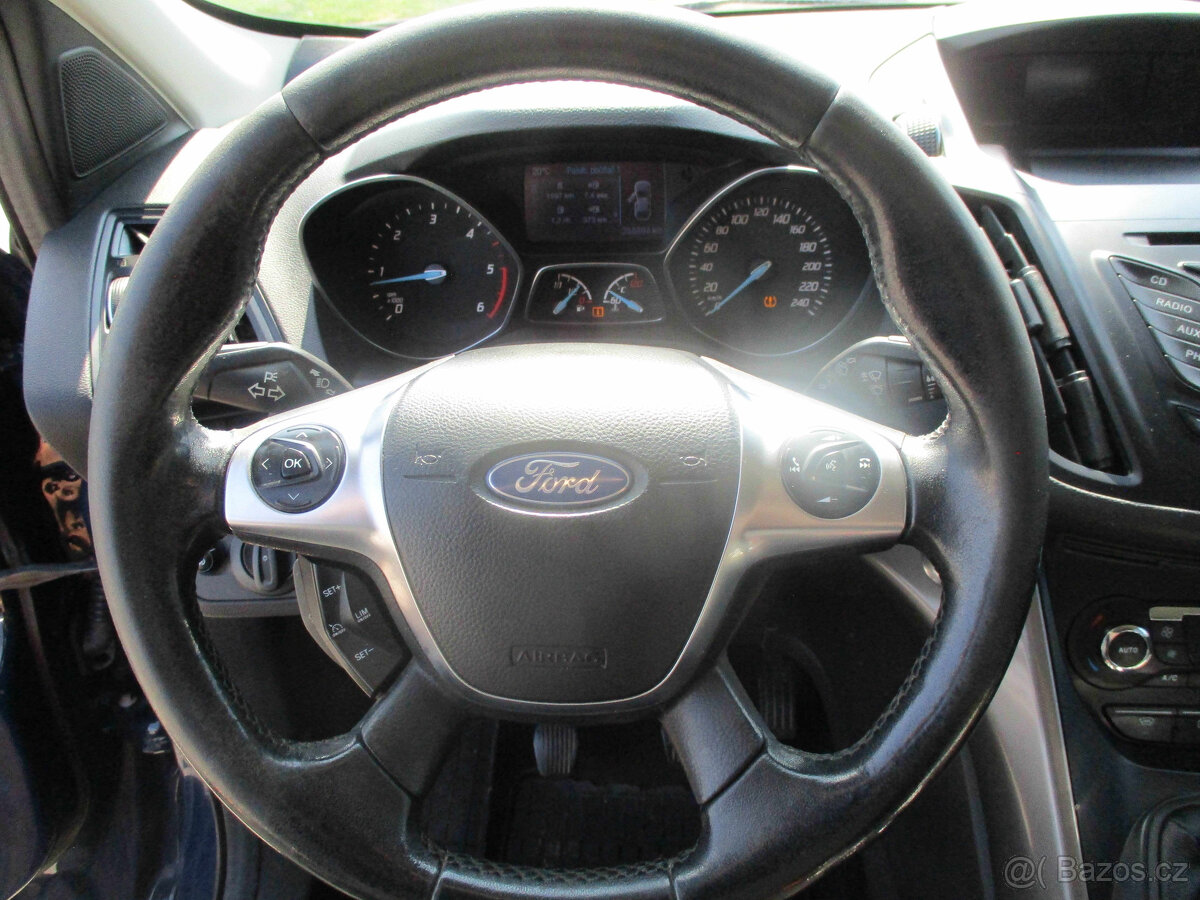 FORD KUGA 2,0 TDCi 110kw 4x4 CZauto 1maj DPH 2016 - 16