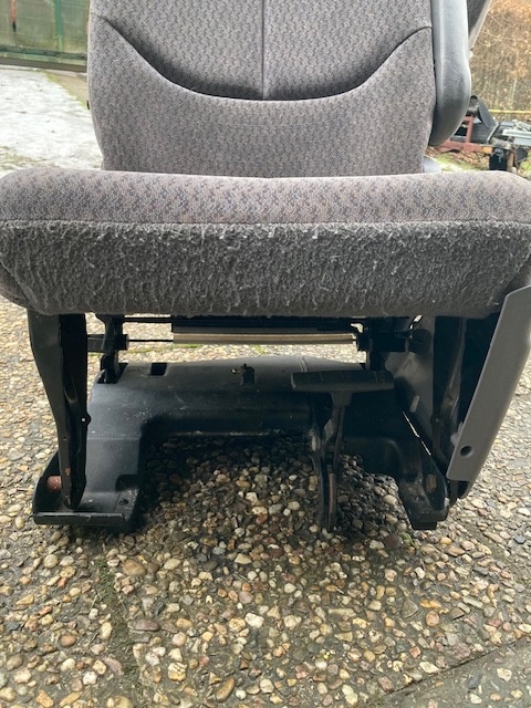 Chrysler Voyager III sedačky a lavice - 16