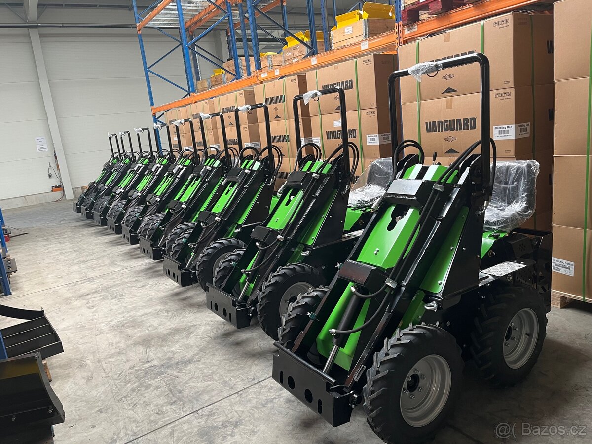 Smykový nakladač TUR N520 / N525 - 16