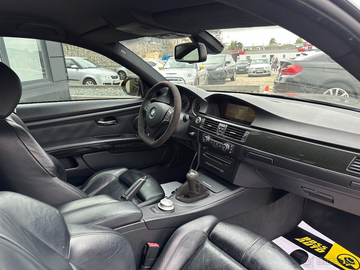 BMW M3 2008 - 16