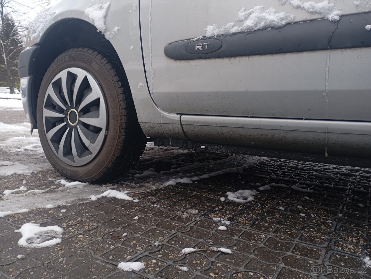 Renault Clio II 2000 - 16