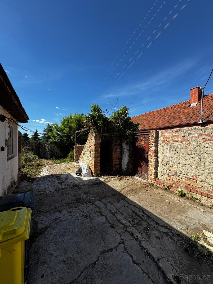 Ivaň rod dum 3+1 zahradka - 16