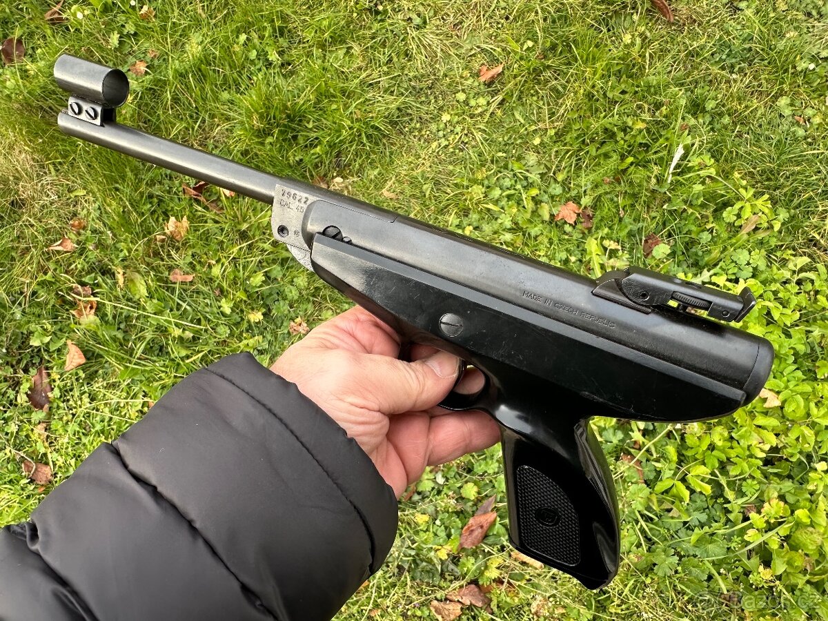 Prodám retro vzduchovou pistoli CZ TEX model 3. Top stav - 16
