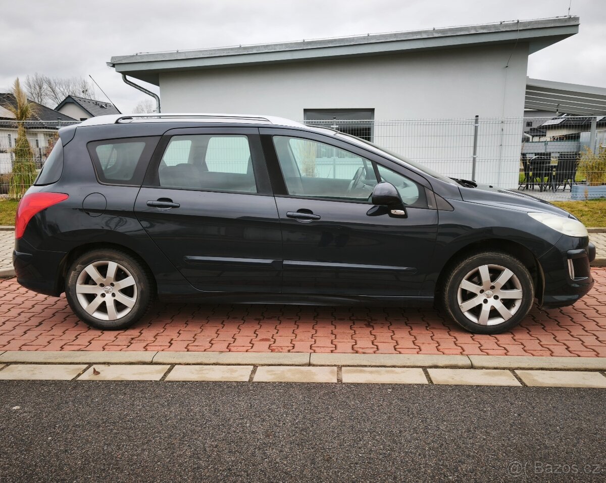 Peugeot 308 SW 1.6 HDi - po servise - nová STK - 16
