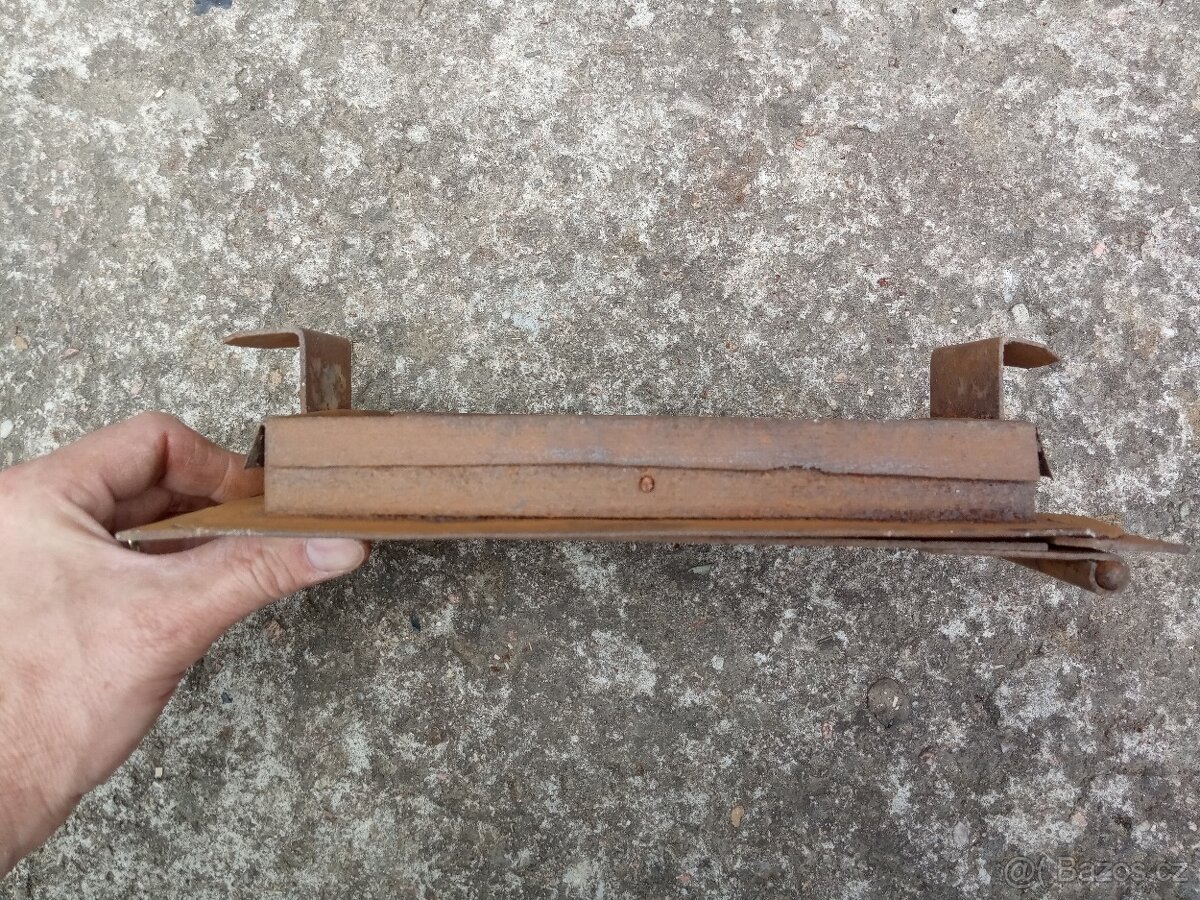 Dvířka kamen, rošt, noha - 16