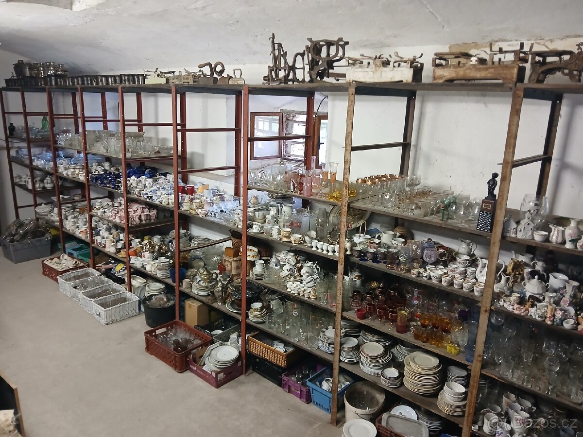 Nádobí, keramika, vybavení kuchyně - 16