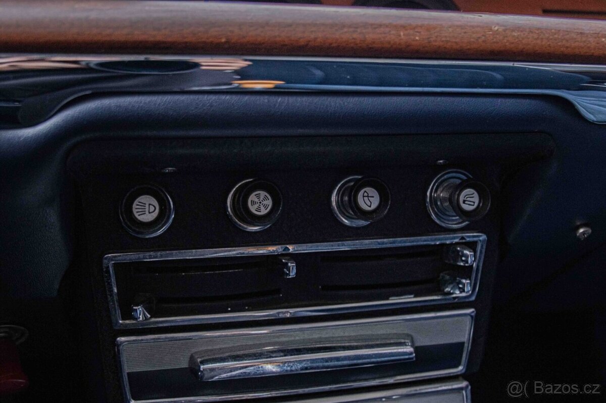 BMW 2000CS - 16