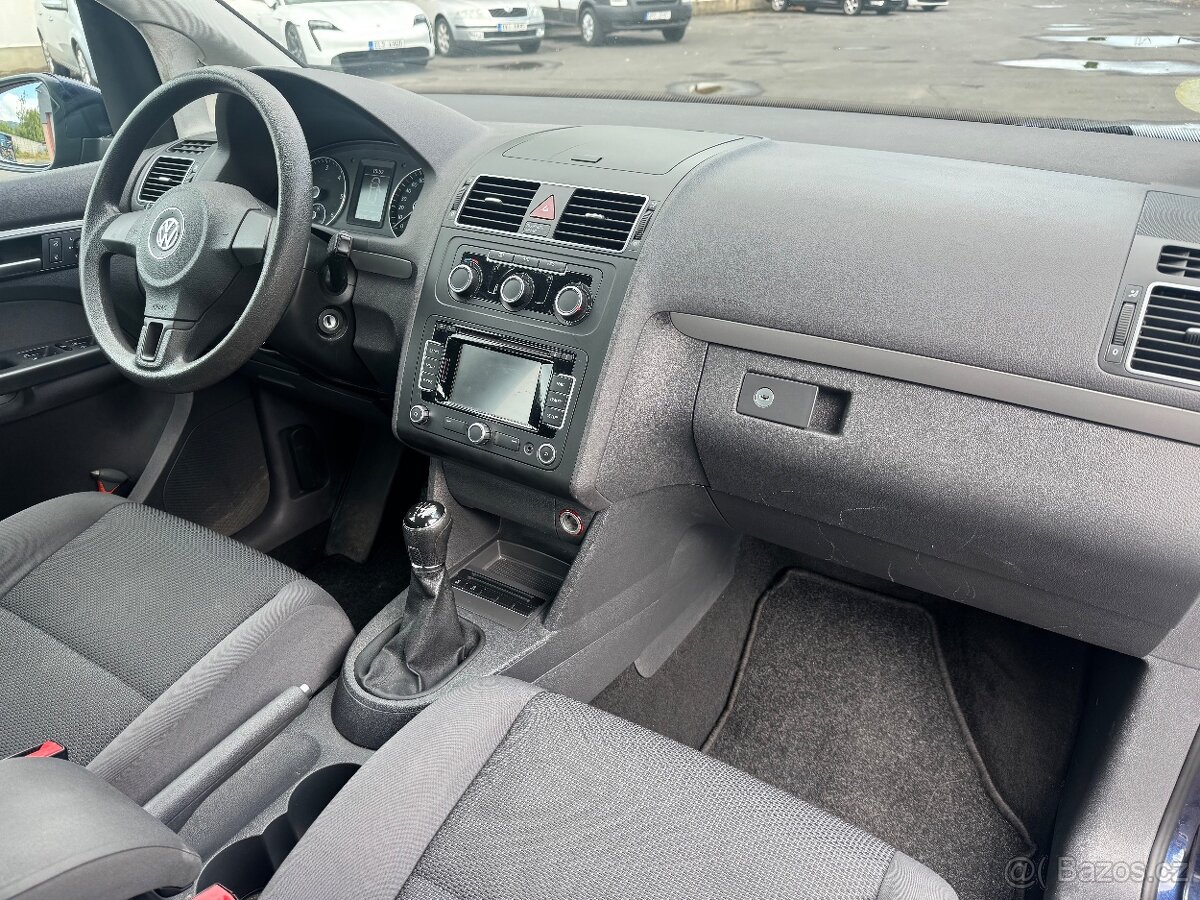 Volkswagen Touran II 1.6 TDi 7-MÍST 2014 MOŽNO NA SPLÁTKY - 16