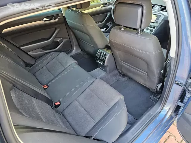 VW Passat 2.0TDI 110kW,DSG,Matrix,Navi,LED,Tažné. - 16