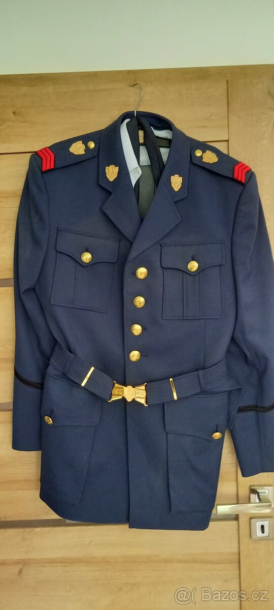 uniformy Hradní stráže - 16