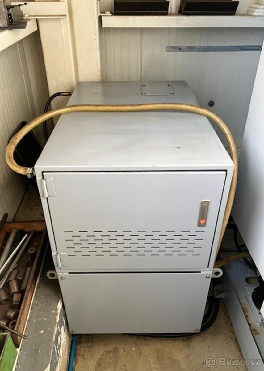 Obráběcí centrum (vertikální) LILIAN SVM 105 (5759) - 16