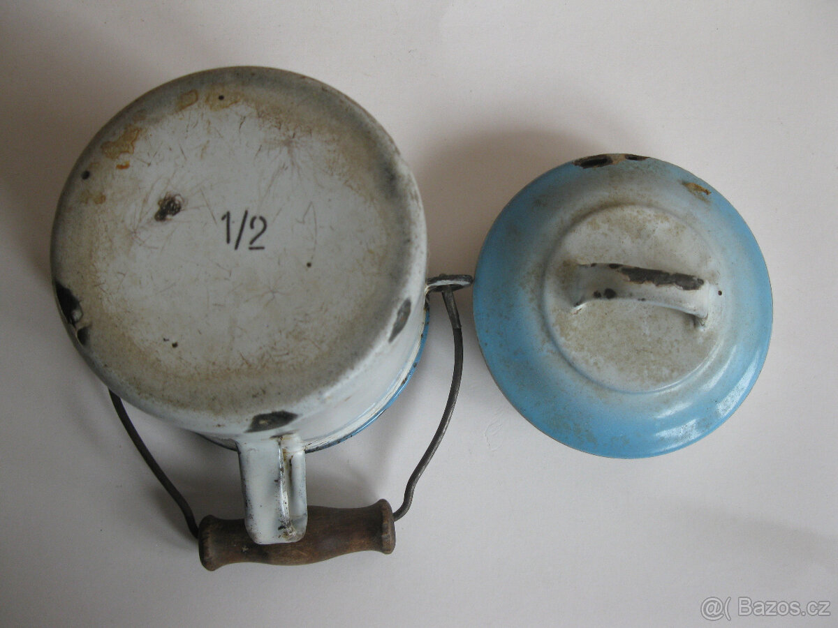 Na chalupu Čajová souprava, 2 x etažer,talíře tří grácie,kon - 16