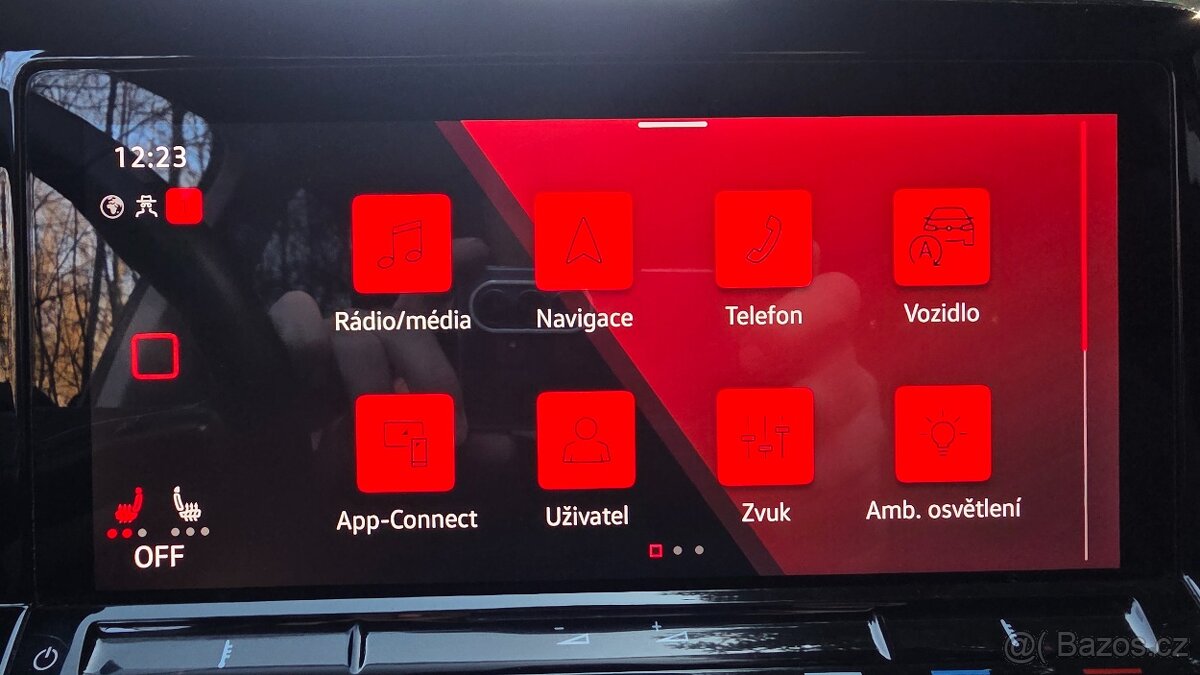 Vw Golf 8 1.5TSi, kombi, 1.majitel, super stav - 16