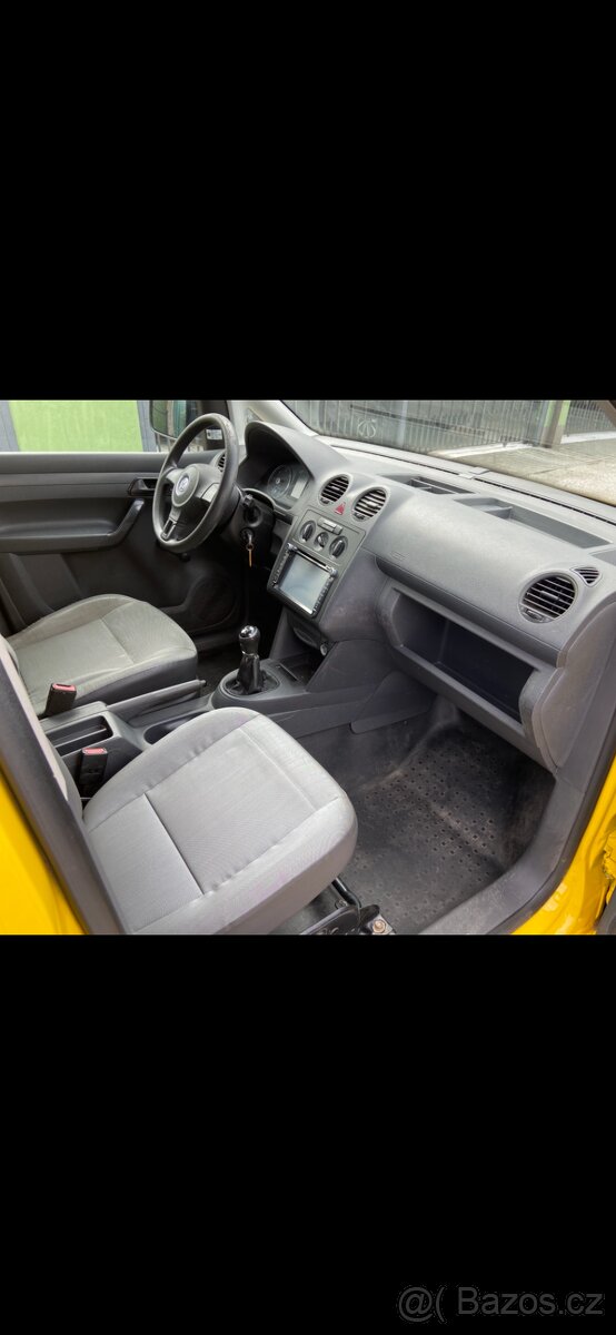 VW CADDY 2.0 TDi MAXI 4x4 - 16