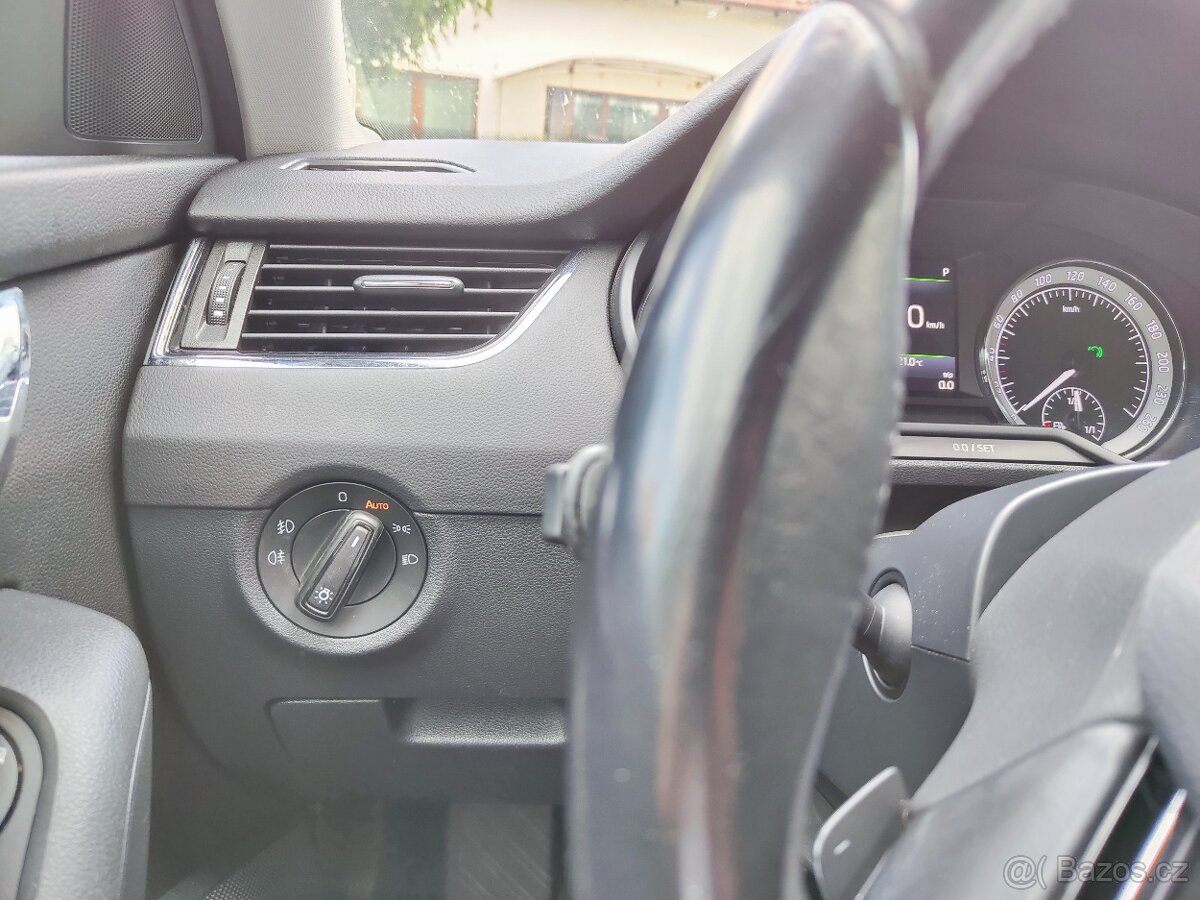 Škoda Octavia III 2017 1.6 TDI Style plus DSG - 16