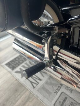 Yamaha DragStar Classic 1100 - 16