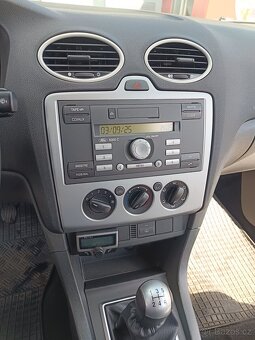 Focus  Hatchback, MK2, benzin 1,6i , 16V, 74kW, r.v.11/2006 - 16