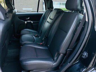 Volvo XC90 2.4D5 136KW 4x4 AUTOMAT NAVI SENZORY SERVISKA - 16