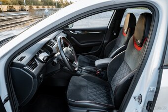 Škoda Octavia 2.0 TDI RS DSG 135kW - 16