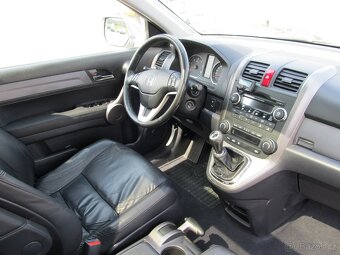 Honda CR-V 2.2 i-CDTi 4x4 ČR 1.maj - 16