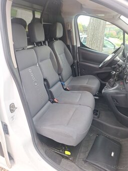 Citroen Berlingo 3 místa rv.2013 - 16