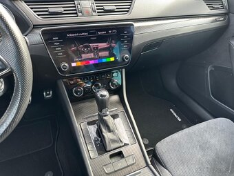 Superb 3 2.0TDI DSG Sportline 2021 Matrix ACC Keyless - 16