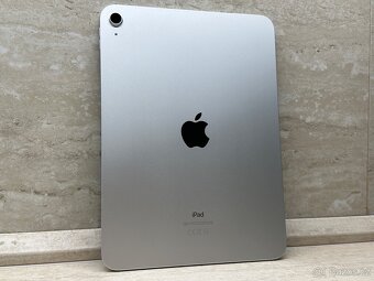 Apple iPad 10.9 (2022) 64GB Wi-Fi Silver, 100%, 0 cyklov - 16