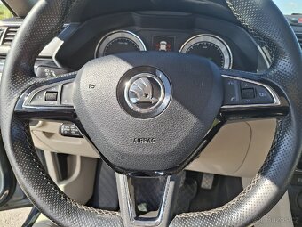 SUPERB 2,0 TDI 140 KW 4x4 L&K PANORAMA - 16